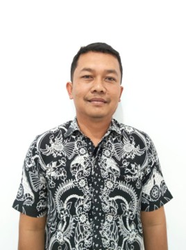 AHMAD KHOIRONI, S.M
