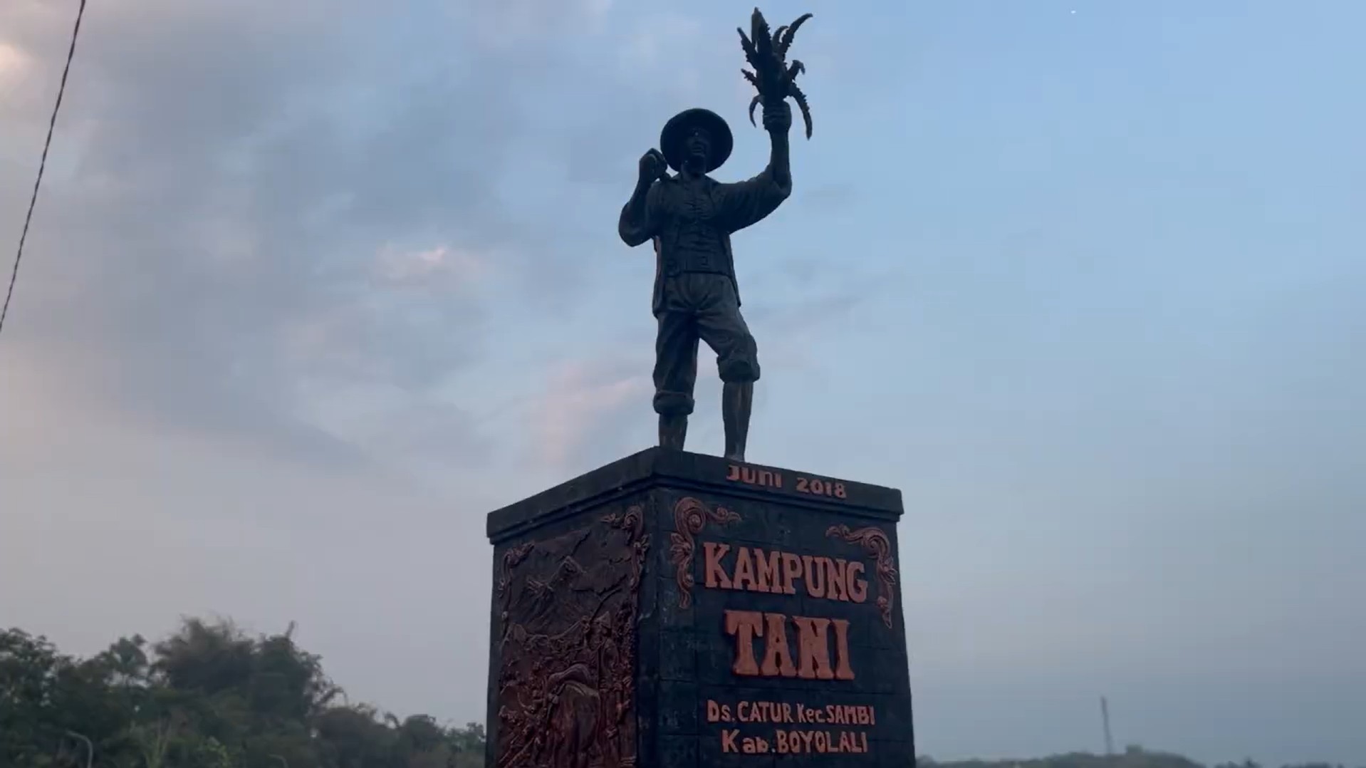 Pemandangan Alam Desa Catur